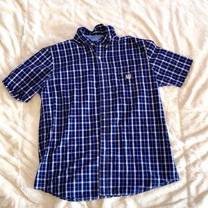 Men’s button down short sleeve top